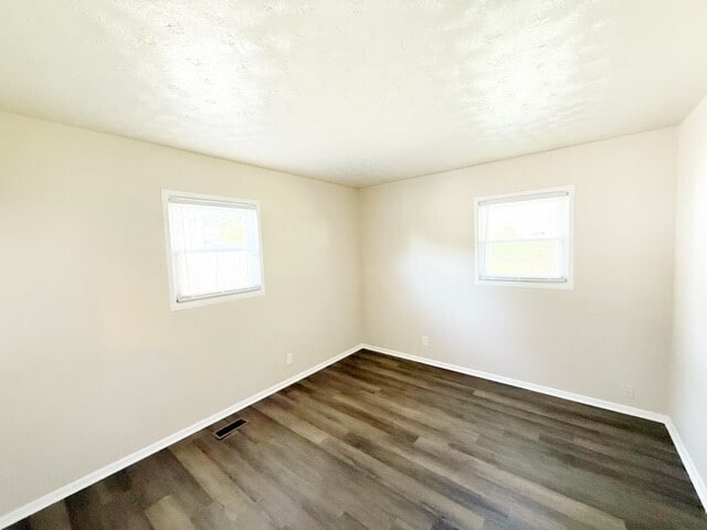 Building Photo - 2726 N Routiers Ave