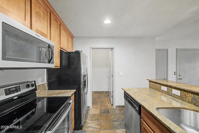 Building Photo - 4704 E Paradise Village Pkwy N