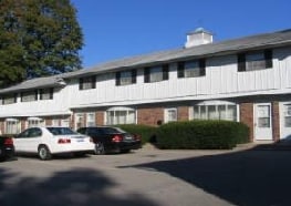 Building Photo - Maple Manor Apartments