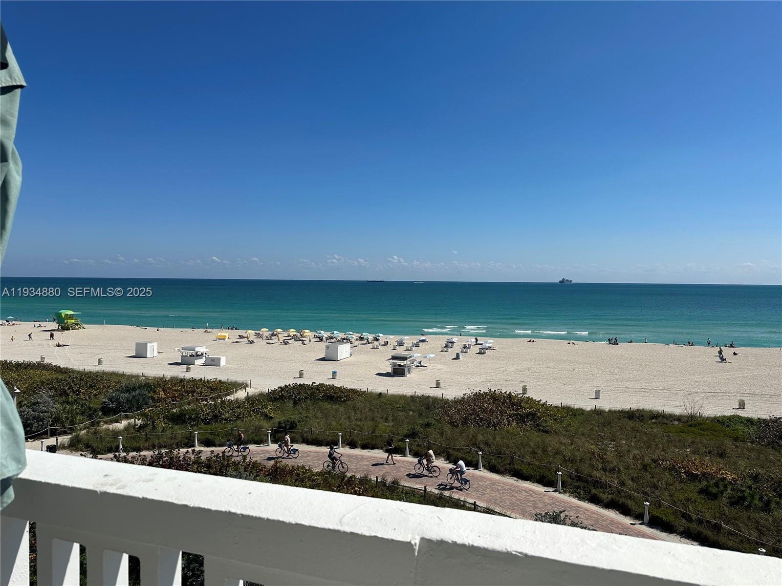 Building Photo - 301 Ocean Dr