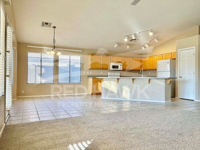 Building Photo - 7633 E Portobello Ave