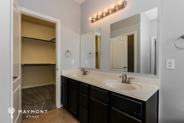 Building Photo - 1843 Luminous Waters Ln