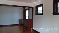 Building Photo - 9546 S Prairie Ave