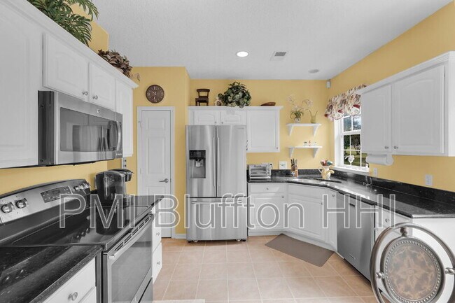 Building Photo - 278 Landing Ln