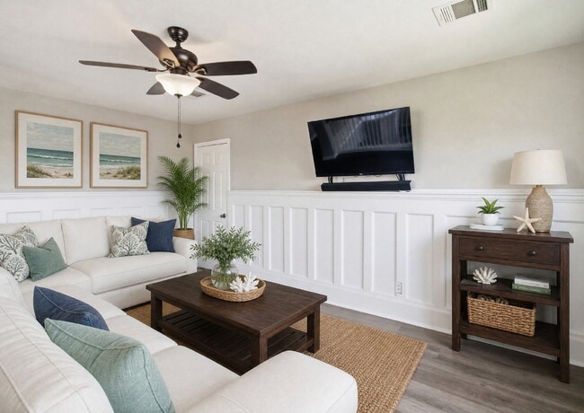 Building Photo - Updated two story. Gated subdivision. Gorgeous patio and yard!