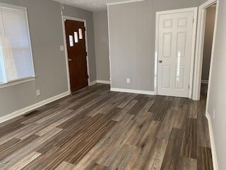 Building Photo - 2638 Summit Ave