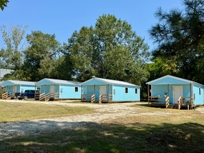 Building Photo - 194 Lighthouse LP