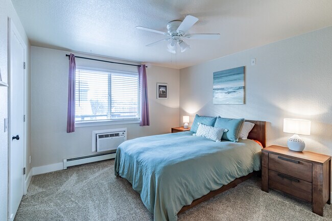 Building Photo - 120 S Pennsylvania St