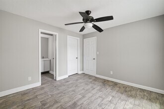 Building Photo - 6832 Avenue I