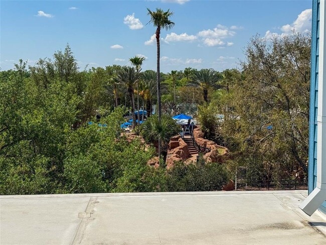 Building Photo - 7770 Sandy Ridge Dr