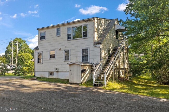 Building Photo - 3316 Silverside Rd