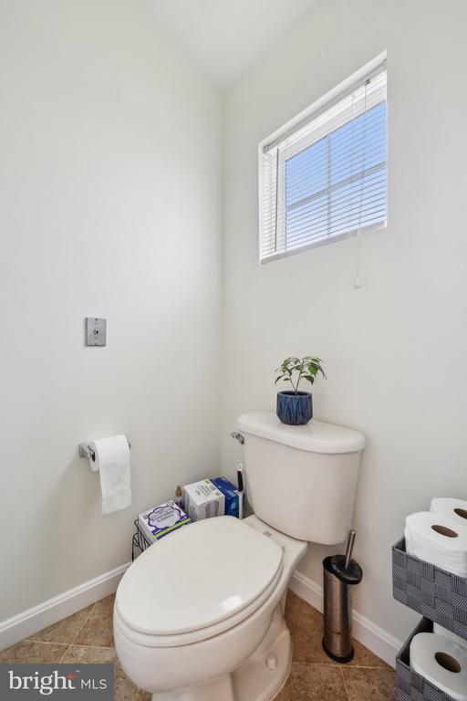 Building Photo - 4843 Montega Dr