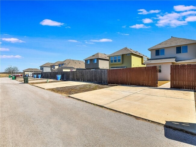 Building Photo - 4614 Truth Wy