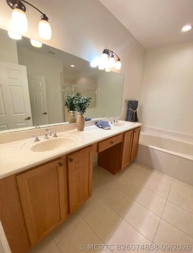 Building Photo - 2097 Wingate Bend