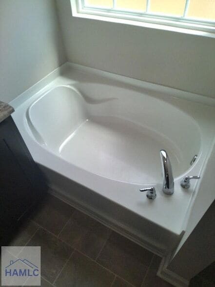 Building Photo - 729 Burke Dr