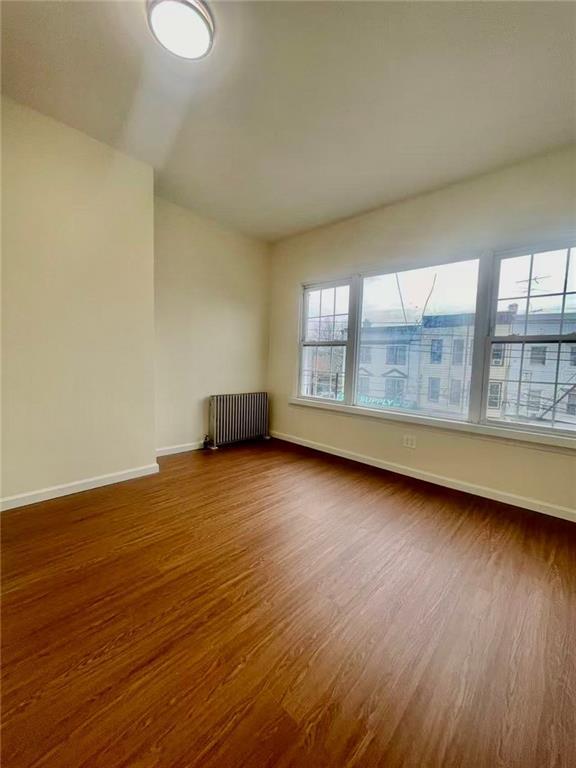 Building Photo - 1643 Bath Ave