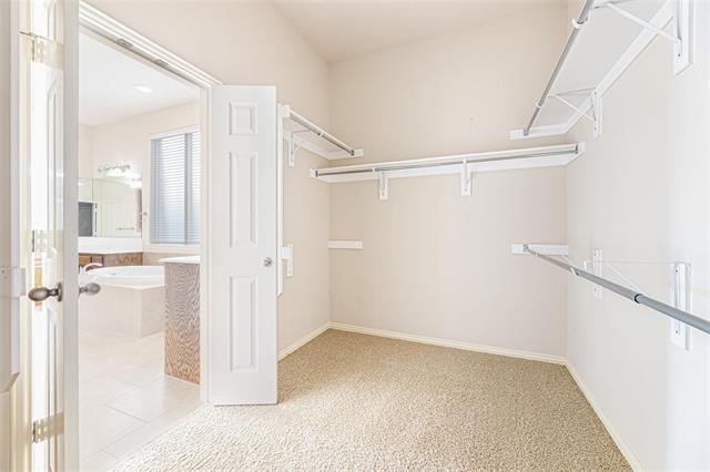 Building Photo - 6305 Canyon Crest Dr