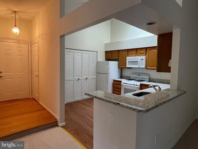 Building Photo - 6103 Wigmore Ln