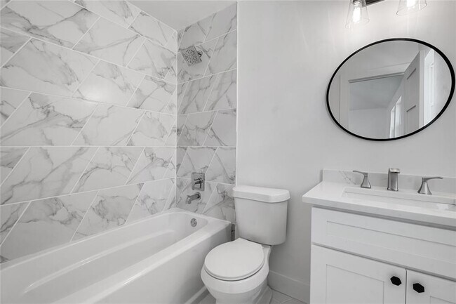 Building Photo - 6226 La Cosa Dr