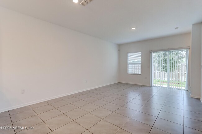 Building Photo - 3986 Haymon Ave