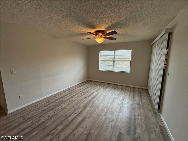 Building Photo - 6136 Whiskey Creek Dr