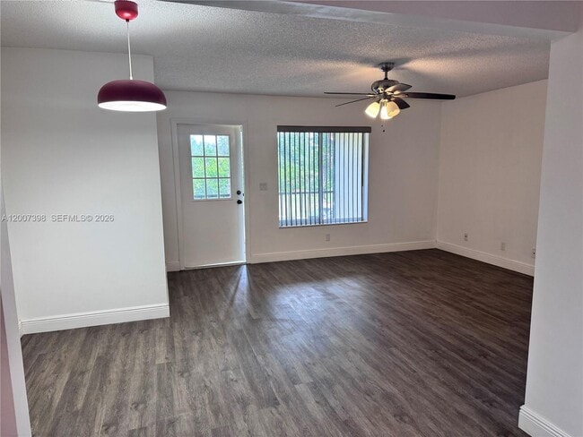 Building Photo - 4717 Sable Pine Cir