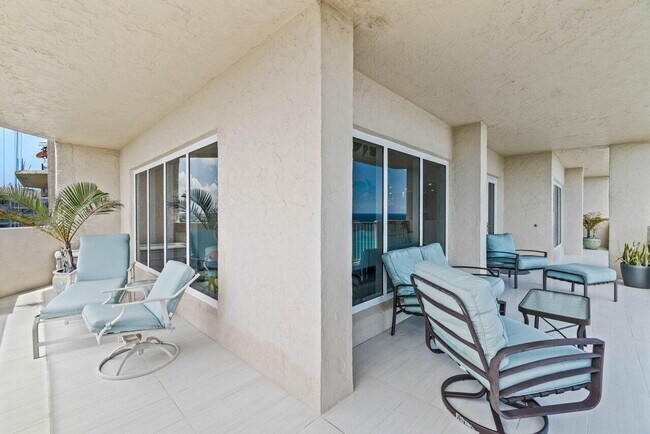 Building Photo - 4001 N Ocean Blvd