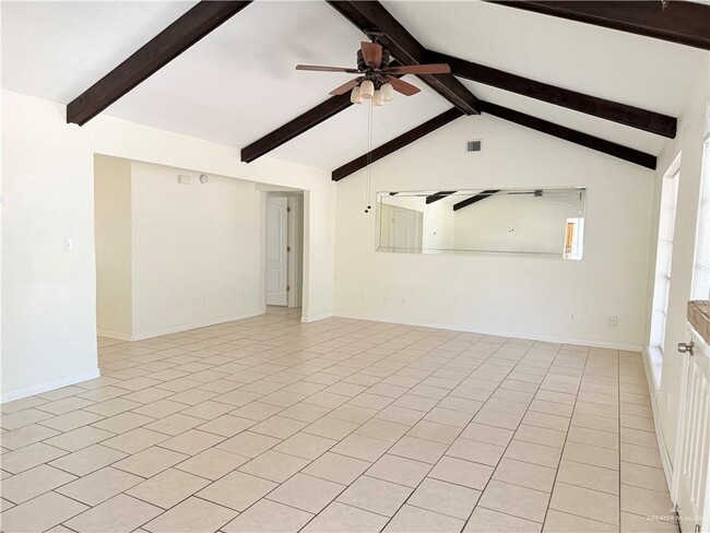 Building Photo - 12 Eagle Ave