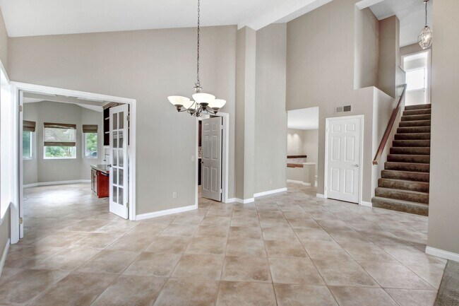 Building Photo - 3 Bed 2 1/2 Bath | 2 Story Home Lactated in Chapparrosa Park, Palisades, Laguna Niguel