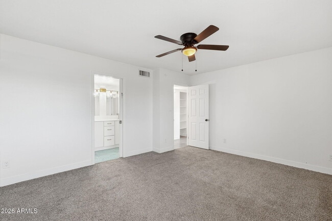 Building Photo - 1628 E Hermosa Dr