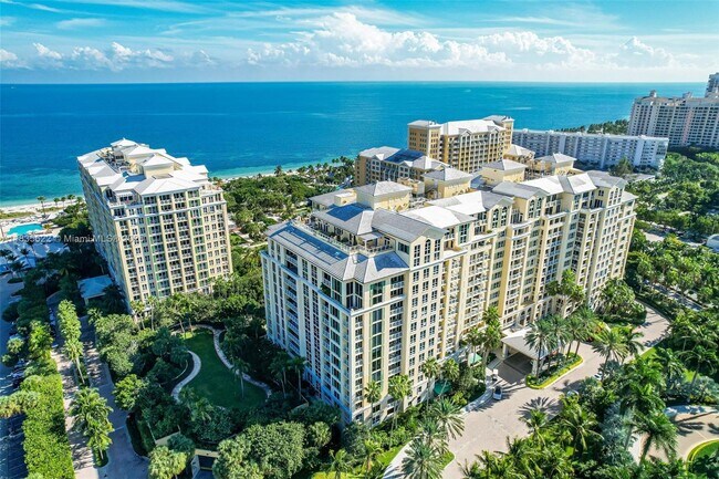 Building Photo - 430 Grand Bay Dr