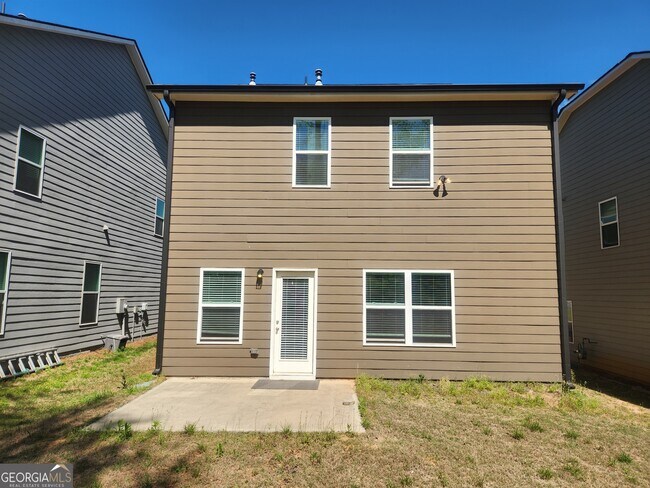 Building Photo - 47 Station Overlook Dr