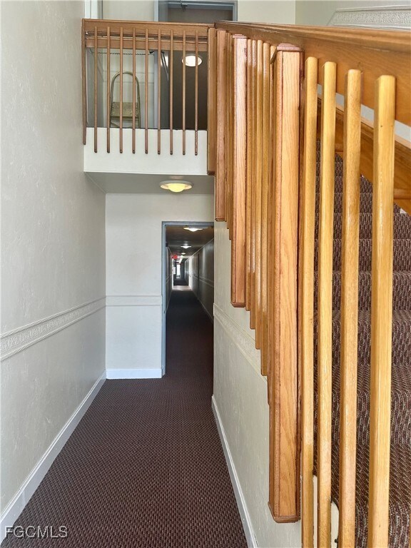 Building Photo - 4802 Tudor Dr