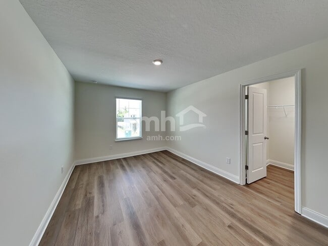 Building Photo - 1079 Grafton Ridge Dr