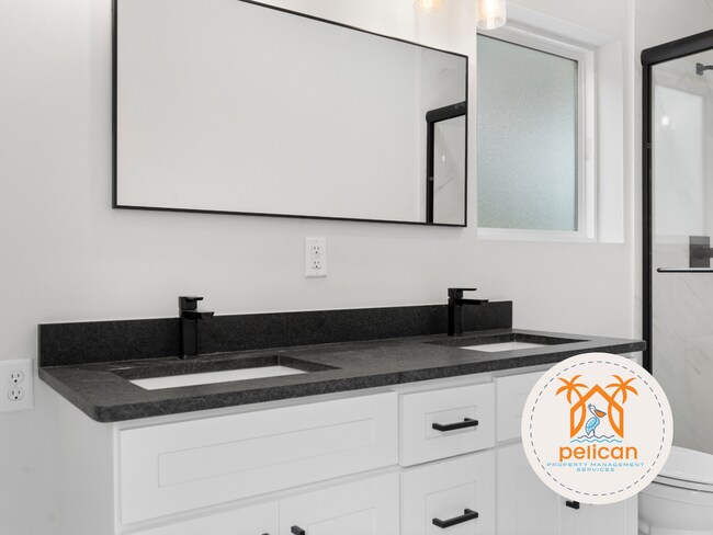 Building Photo - Striking 2BR / 2BA Home with Soaring Vaulted Ceilings