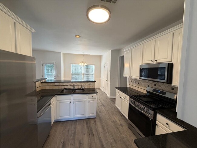 Building Photo - 505 Summer Breeze Ct.