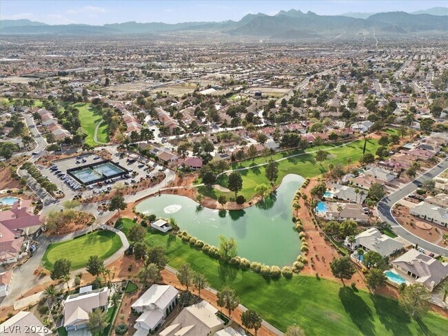 Building Photo - 4904 Winterset Dr