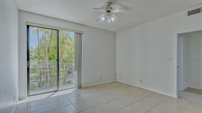 Building Photo - 5400 Eagles Point Cir