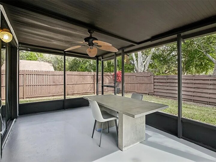 Building Photo - 665 Eastpointe Pky