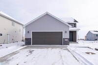 Building Photo - 6674 Belding Dr