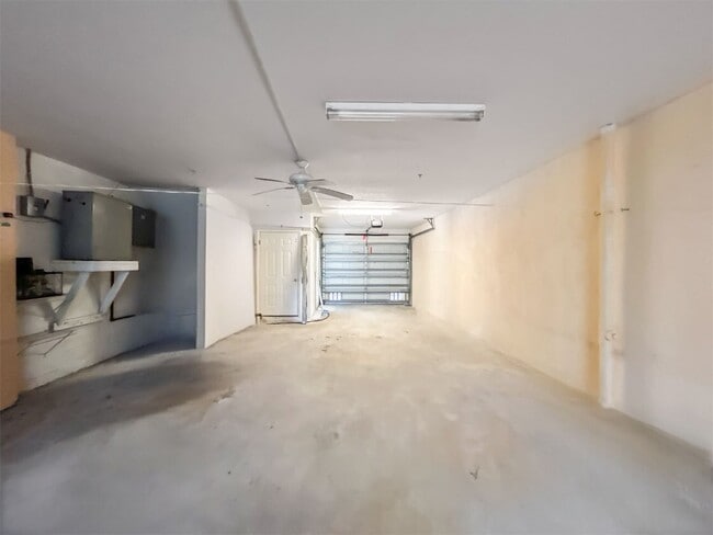 Building Photo - Stunning 3-Story Beach Townhome – Steps from the Gulf! 3bed|3bath