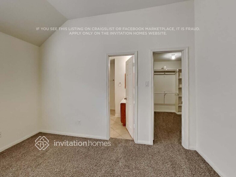 Building Photo - 18 Mira Loma Dr
