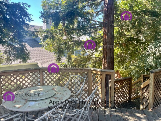 Building Photo - 538 Mesa Verde Pl