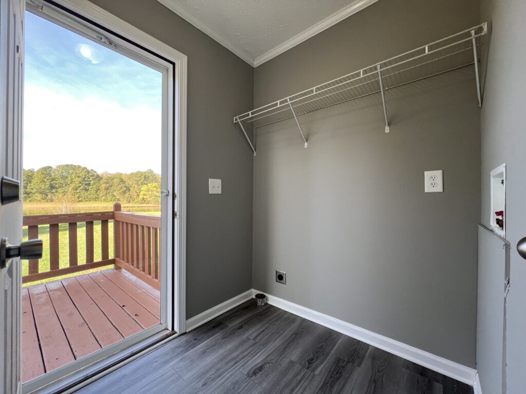Building Photo - 158 Sugar Maple Dr