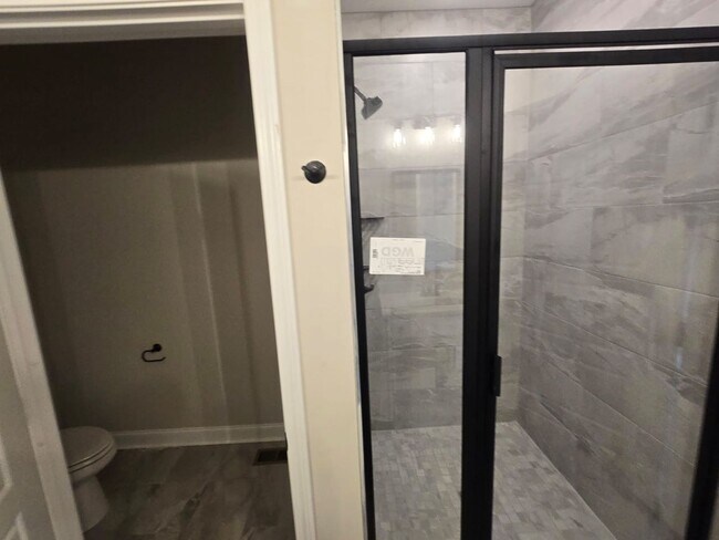 Building Photo - 1 Month Free! New Construction Ruby Floor ...