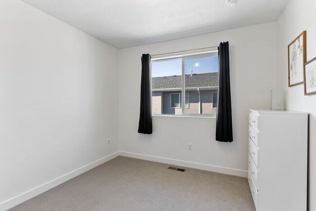 Building Photo - Coming Soon!