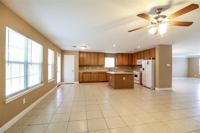 Building Photo - 18202 Cole Bridge Ct