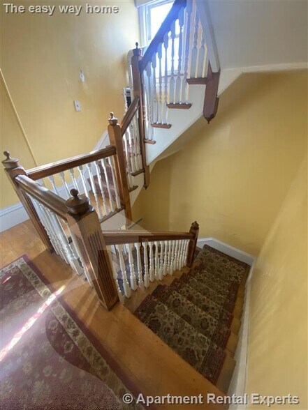 Building Photo - 11 Beech St