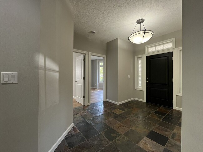 Building Photo - Beautifully Updated 3-Bedroom Bethany Home with Chef's Kitchen, Huge Bonus Room and Private Backyard