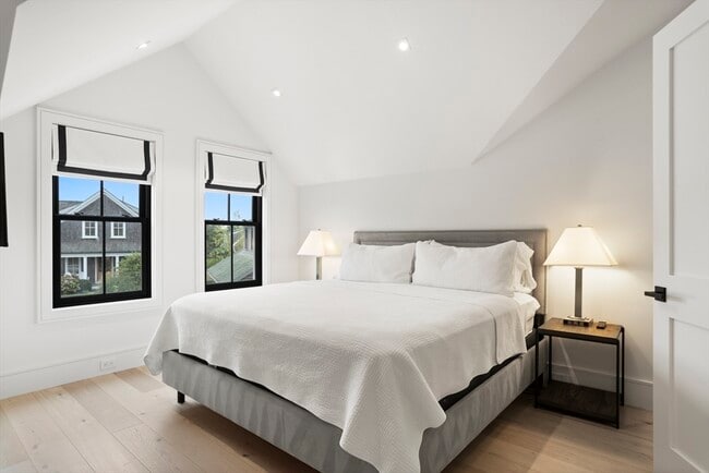 Building Photo - 3 Old Mill Ct